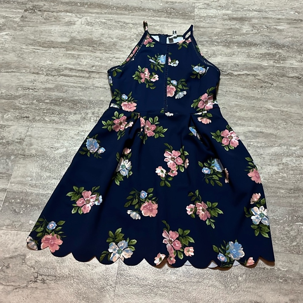 Speechless dress small